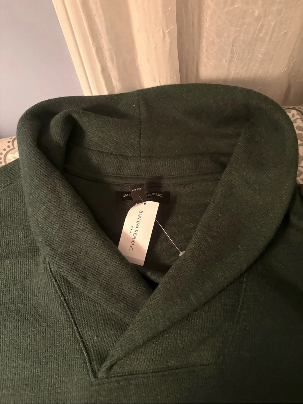 NWT Banana Republic Men's Forest Green V‑Neck Shawl Sweater
